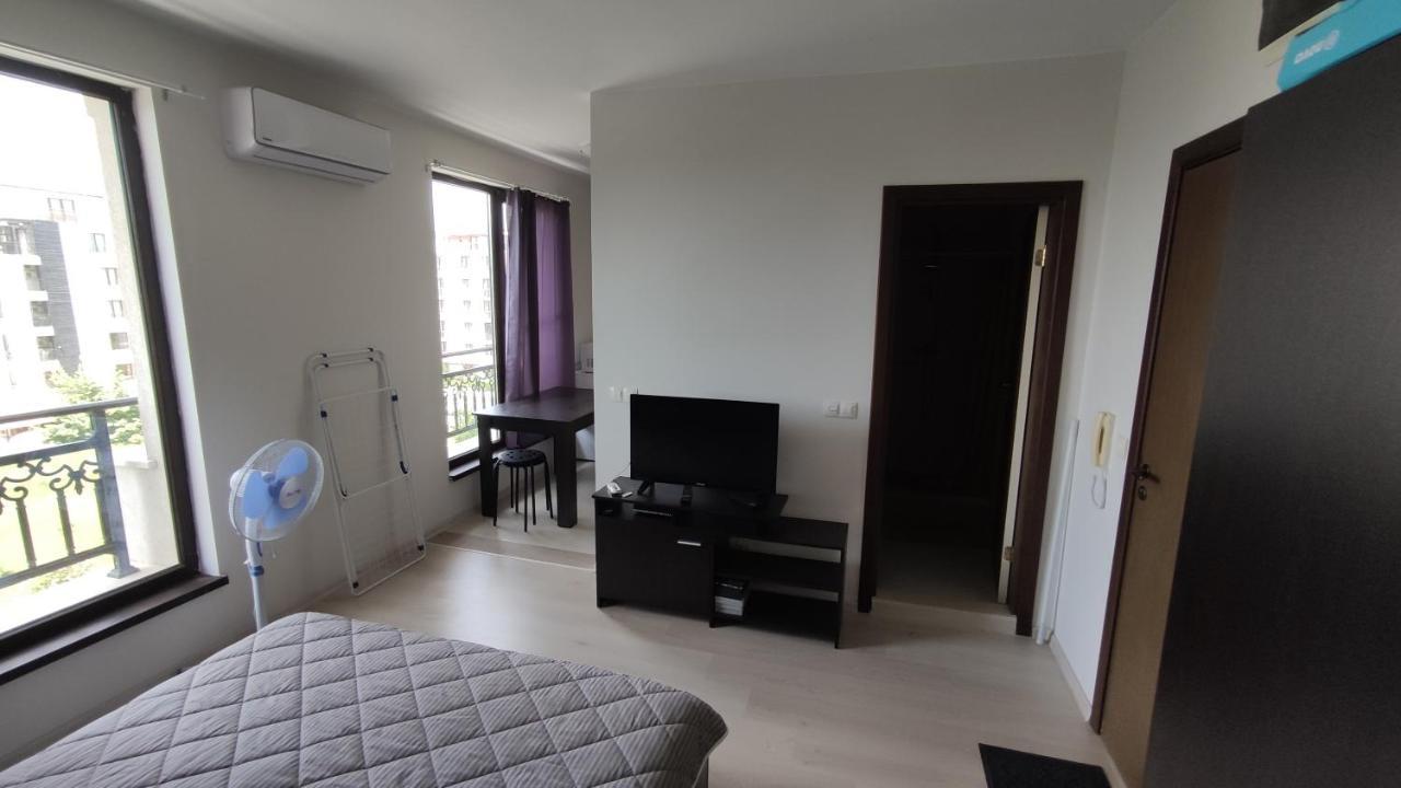 U-Dacha 45 Apartment Pantai Sunny Bagian luar foto